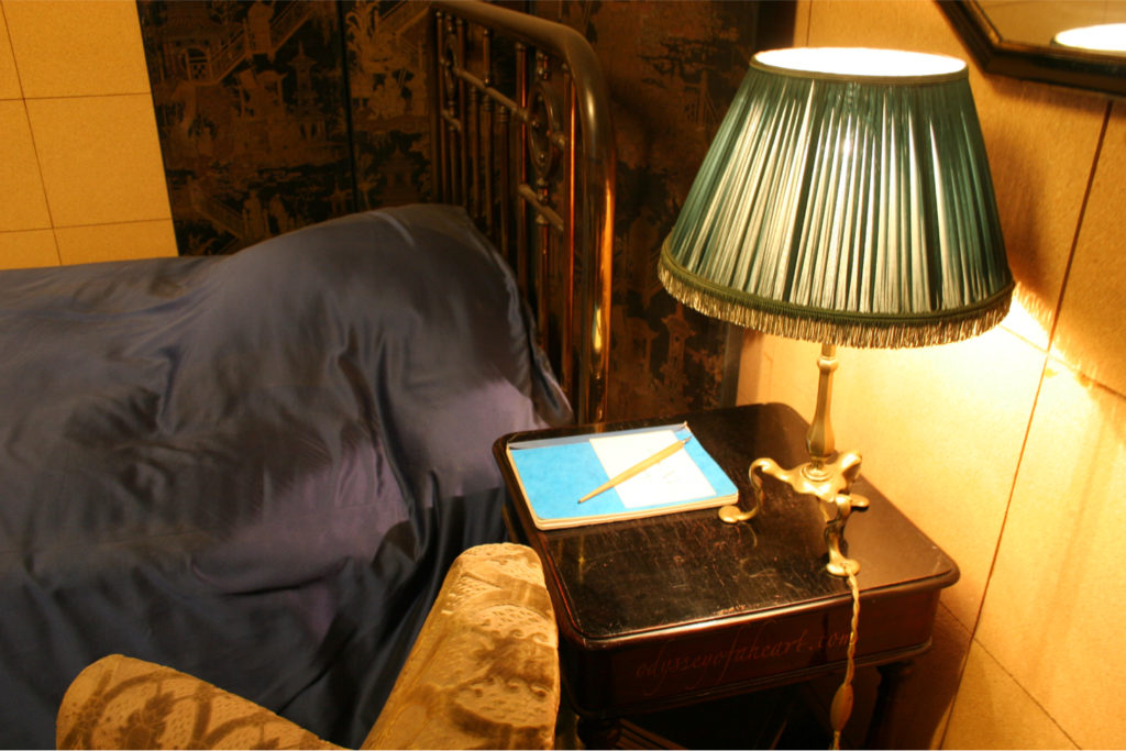 Marcel Proust bedside desk, lamp and fountain pen